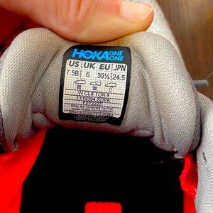Hoka One Clifton 8- love these shoes but need a bigger size. Barely worn.